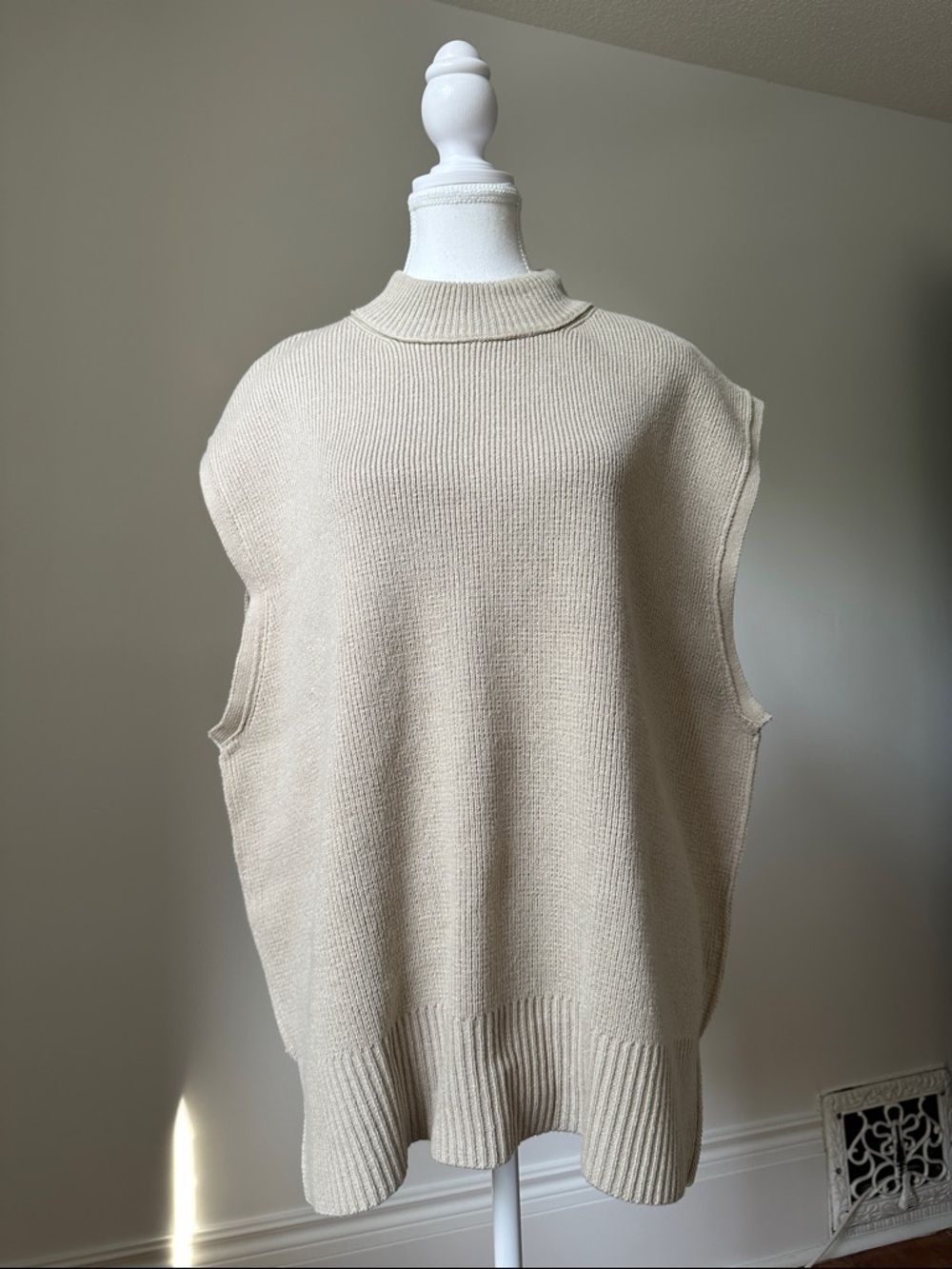 NWT BY TOGETHER Cream‎ Preppy Chunky Knit Cottage Academia Sweater Vest Large